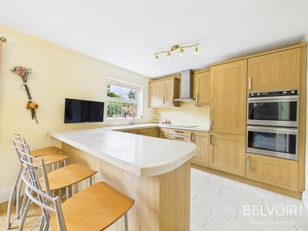 4 bedroom Detached house for sale in Sandstone Close, Rainhill, L35