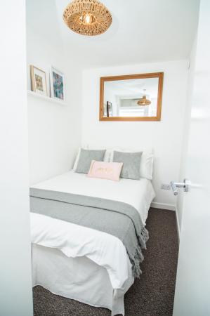 1 bedroom Flat to let in Portico Court, Eccleston Park, Prescot, L35