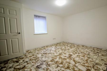 1 bedroom Flat to let in High Street, Prescot, L34