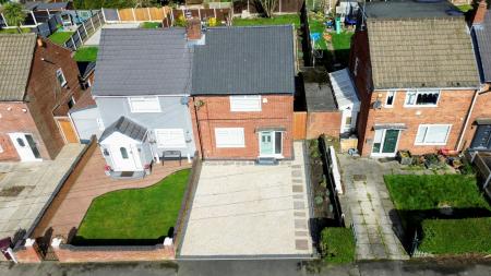 2 bedroom Semi-detached house for sale in Berryhill Avenue, Knowsley Village, L34