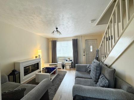 3 bedroom Semi-detached house to let in Primula Drive, Walton, L9