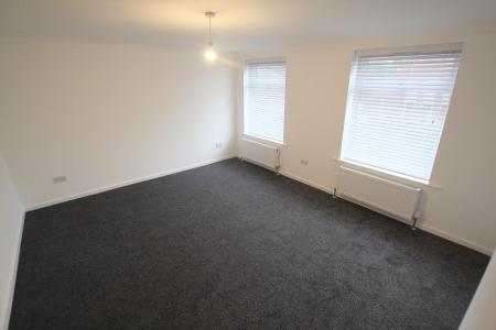 4 bedroom Terraced House to let in St Helens Road, Prescot, L34