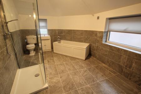 4 bedroom Terraced House to let in St Helens Road, Prescot, L34