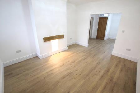 4 bedroom Terraced House to let in St Helens Road, Prescot, L34