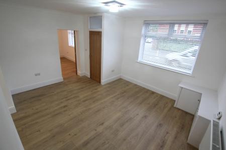 4 bedroom Terraced House to let in St Helens Road, Prescot, L34