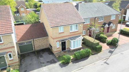 3 bedroom Link detached house for sale in Stephenson Grove, Rainhill, L35