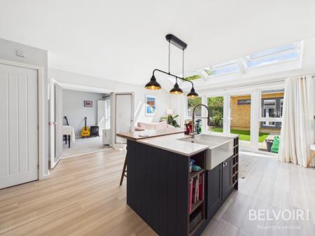 3 bedroom Link detached house for sale in Stephenson Grove, Rainhill, L35