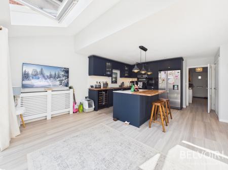 3 bedroom Link detached house for sale in Stephenson Grove, Rainhill, L35