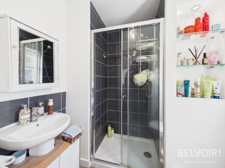 3 bedroom Detached house to let in Middleton Drive, Whiston, L35