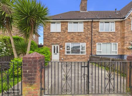 Astley Road, Huyton, L36