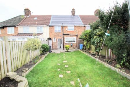 2 bedroom Terraced House to let in Radway Road, Huyton, L36