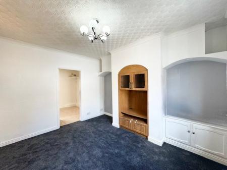 3 bedroom Terraced House to let in Brook Street, Whiston, L35