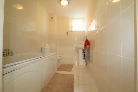 1 bedroom Flat to let in Meribel Square, Prescot, L34