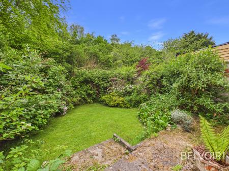 4 bedroom Semi-detached house for sale in Pottery Close, Whiston, L35