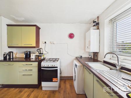 2 bedroom Flat for sale in Elm House, Prescot, L34