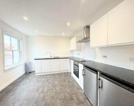 2 bedroom Flat to let in Atherton Street, Prescot, L34