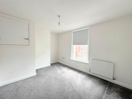 2 bedroom Flat to let in Atherton Street, Prescot, L34