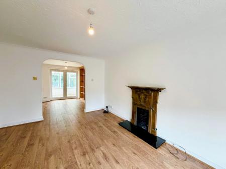 4 bedroom Detached house to let in Lawler Grove, Prescot, L34