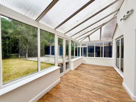 4 bedroom Detached house to let in Lawler Grove, Prescot, L34