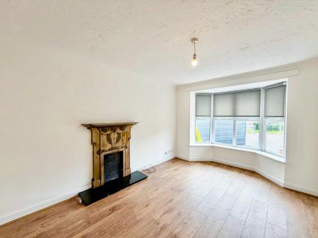 4 bedroom Detached house to let in Lawler Grove, Prescot, L34