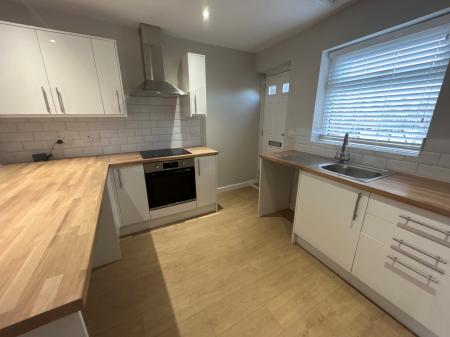 1 bedroom Flat to let in High Street, Prescot, L34