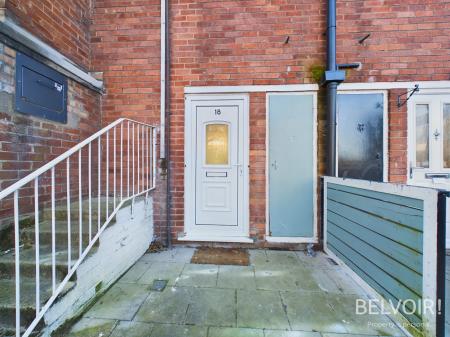 2 bedroom Ground floor maisonette to let in Elm House, Prescot, L34