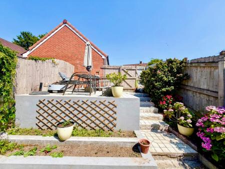2 bedroom Semi-detached house to let in Highfield Road, Huyton, L36