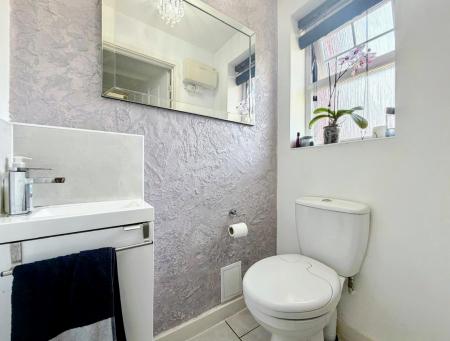 2 bedroom Semi-detached house to let in Highfield Road, Huyton, L36