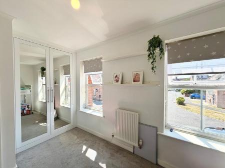 2 bedroom Semi-detached house to let in Highfield Road, Huyton, L36