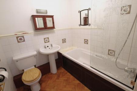 2 bedroom Flat to let in Menai Mews, Prescot, L34