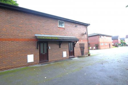 Menai Mews, Prescot, L34
