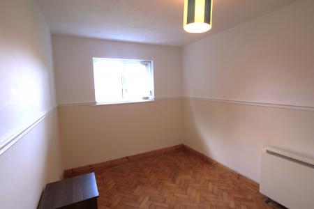 2 bedroom Flat to let in Menai Mews, Prescot, L34