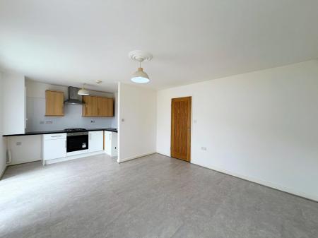 2 bedroom Flat to let in Dinas Court, Harrington Road, Huyton, L36