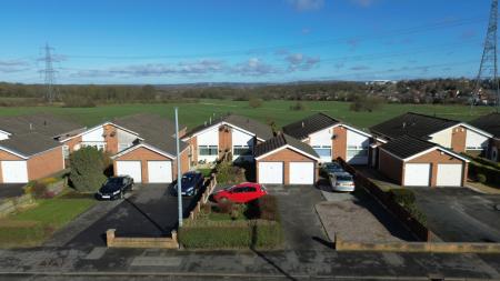 2 bedroom Bungalow for sale in St Helens Road, Eccleston, Eccleston, L34