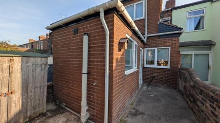 3 bedroom Terraced House to let in Ward Street, Prescot, L34