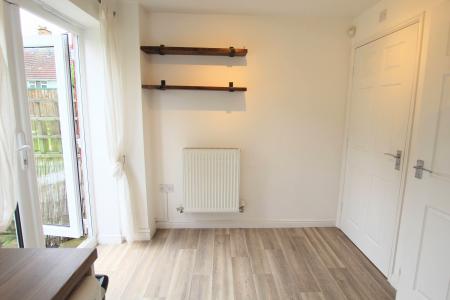 2 bedroom Semi-detached house to let in Hillside Avenue, Huyton, L36