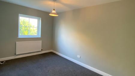 3 bedroom Terraced House to let in Warrington Road, Prescot, L34