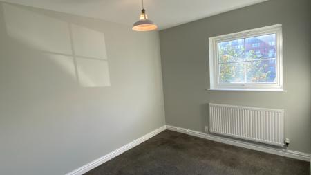 3 bedroom Terraced House to let in Warrington Road, Prescot, L34