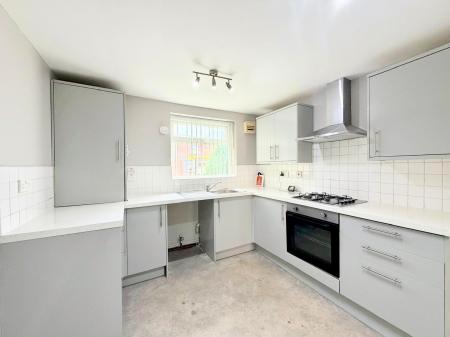 3 bedroom Terraced House to let in Warrington Road, Prescot, L34