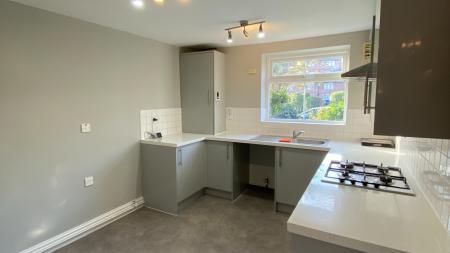 3 bedroom Terraced House to let in Warrington Road, Prescot, L34