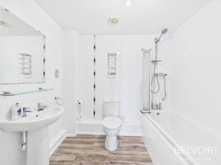 2 bedroom Flat to let in Riverside, Aigburth L17
