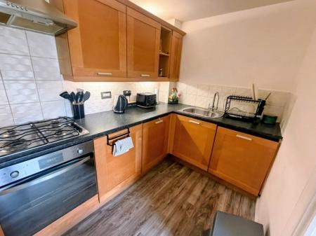 2 bedroom Flat to let in Riverside, Aigburth L17