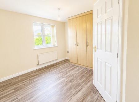 2 bedroom Flat to let in Riverside, Aigburth L17