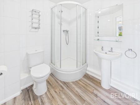 2 bedroom Flat to let in Riverside, Aigburth L17