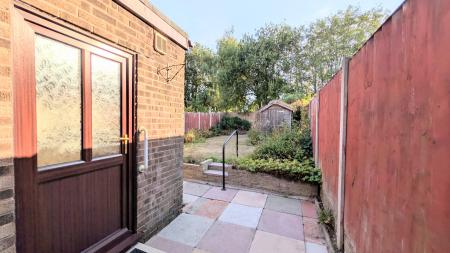 3 bedroom Semi-detached house for sale in Cross Lane, Whiston, L35