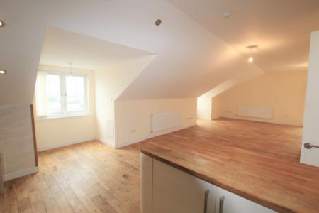 2 bedroom Apartment to let in Mckennas View, Prescot, L34
