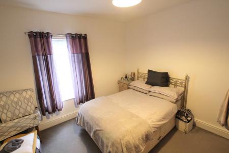 2 bedroom Terraced House to let in Albany Road, Prescot, L34