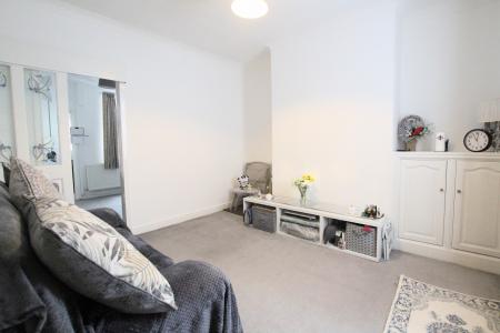 2 bedroom Terraced House to let in Albany Road, Prescot, L34