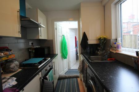 2 bedroom Terraced House to let in Albany Road, Prescot, L34