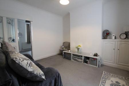 2 bedroom Terraced House to let in Albany Road, Prescot, L34